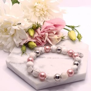 Howlit Harmony karkötő Swarovski gyöngyökkel és ezüst színű nemesacél kiegészítőkkel