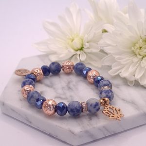 Szodalit Hope karkötő rose gold Lávakővel és nemesacél kiegészítőkkel